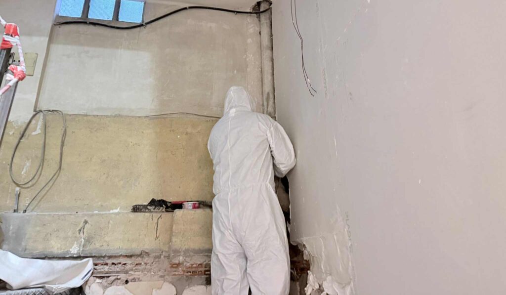 Retirada Amianto en bajantes y tuberias 1